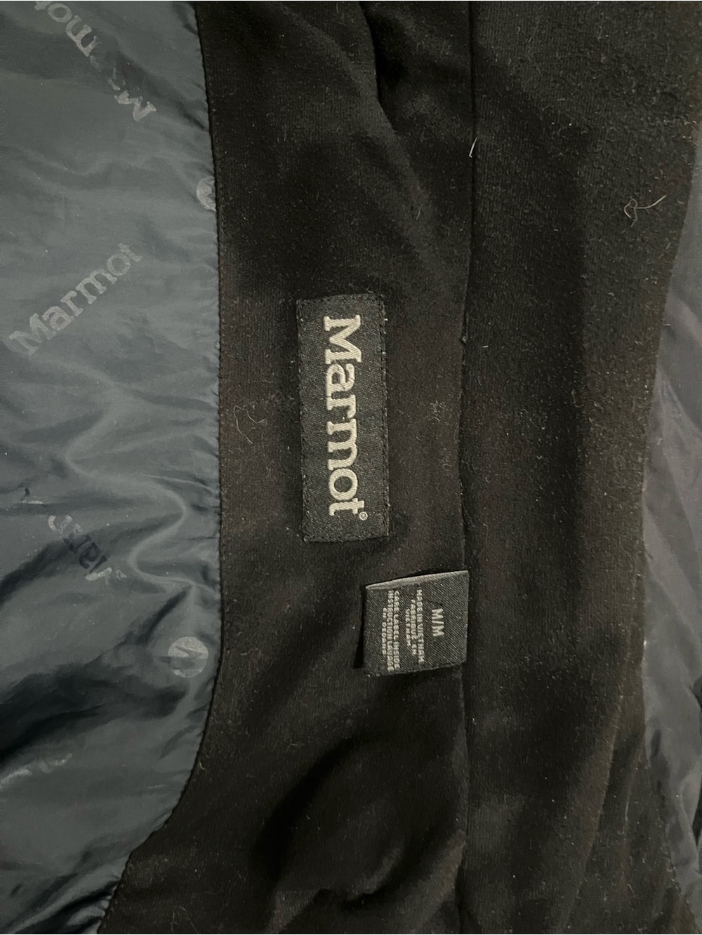 Marmot Men's Hooded Waterproof Jacket in Black - Picture 6 of 6